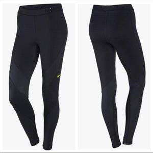 Nike pro Hyper Warm leggings/tights size Small